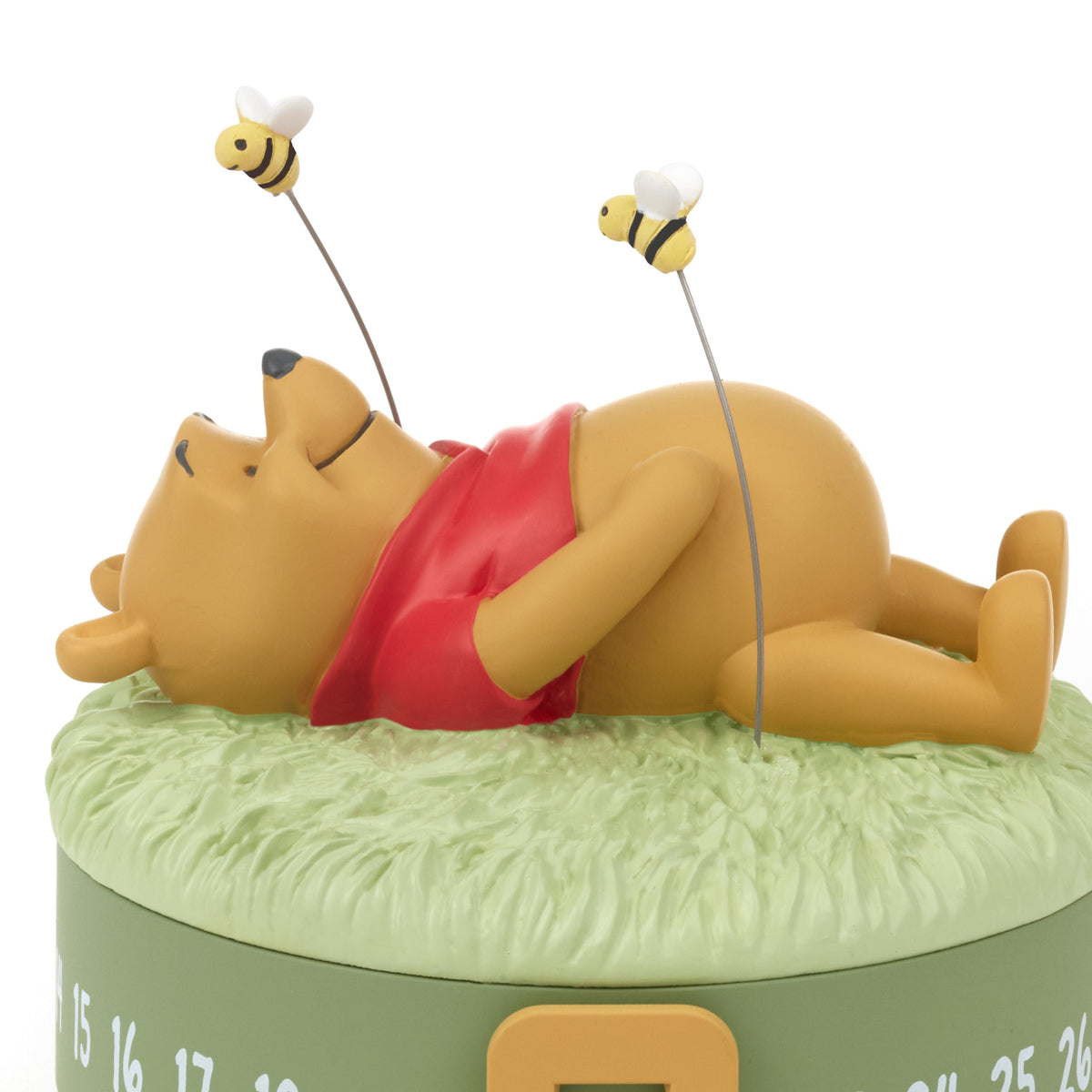 Disney Winnie the Pooh 'Lazy Days' Perpetual Calendar