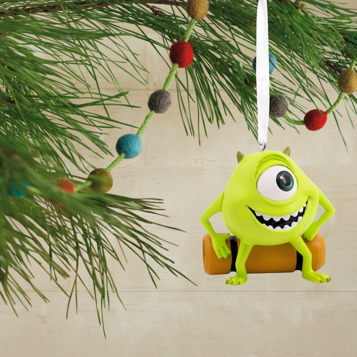 Collectible Monsters Inc. - Mike Festive Ornament