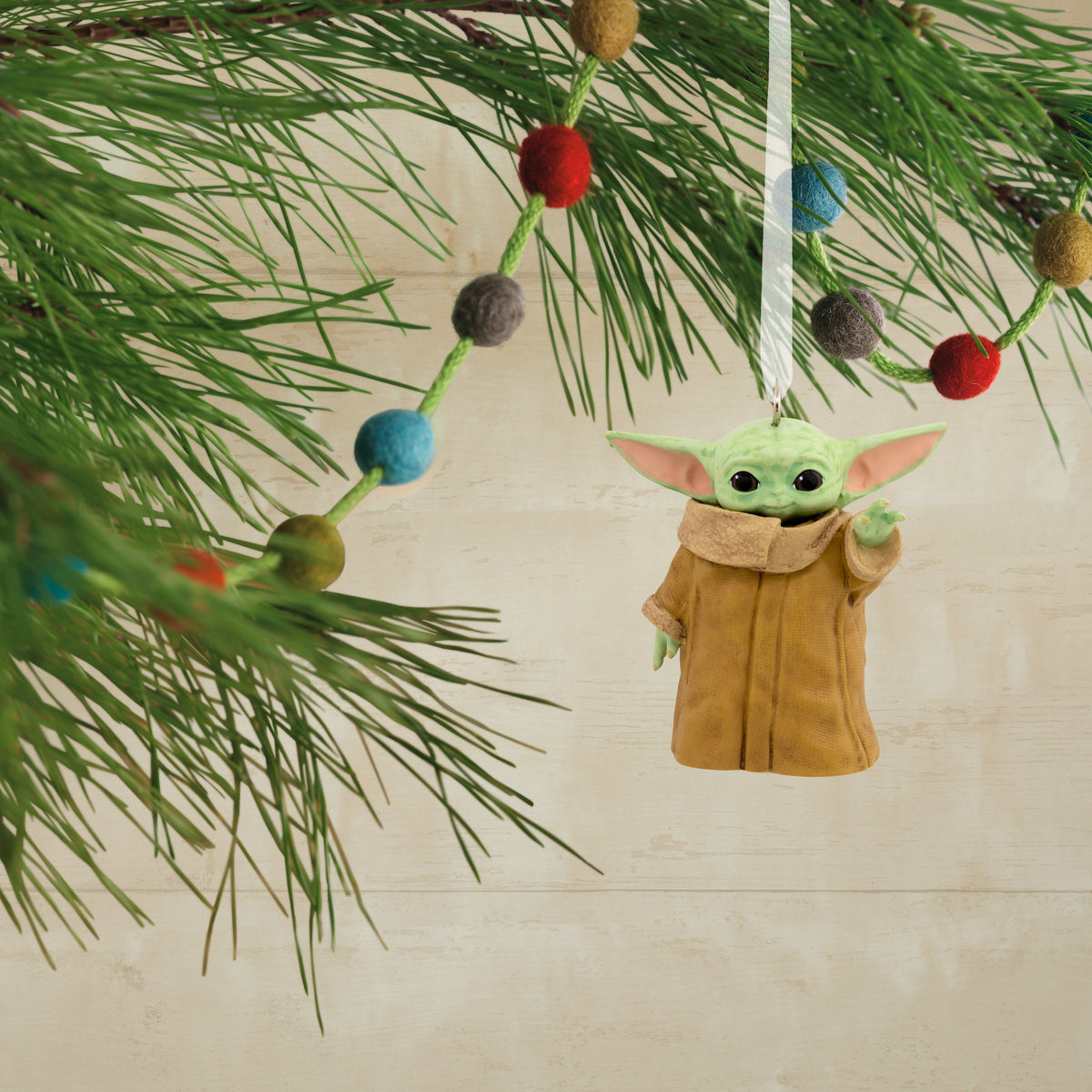 Collectable The Mandalorian™ - Grogu™ Ornament