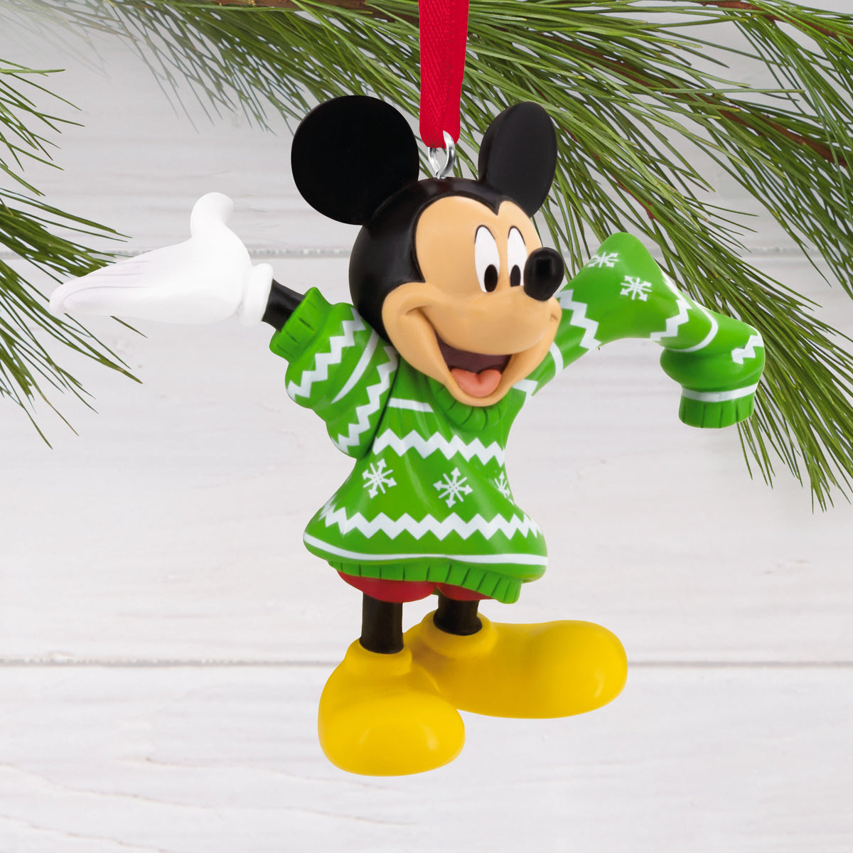 Collectable Disney - Mickey Mouse in Oversized Jumper Ornament