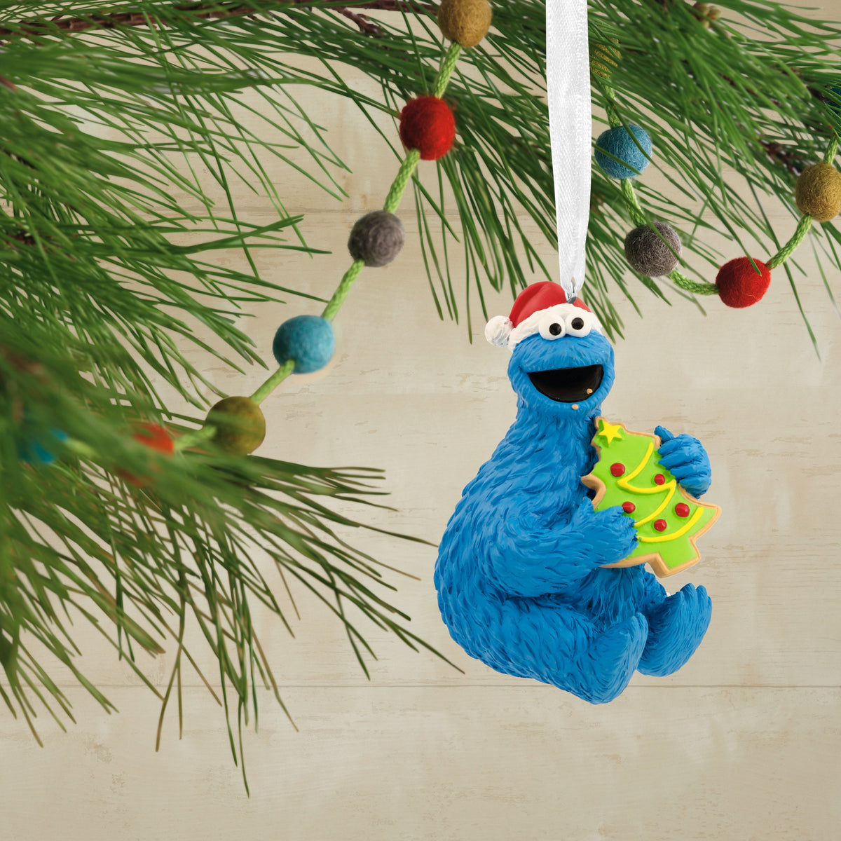 Collectible Cookie Monster Sesame Street Resin Hanging Christmas Ornament