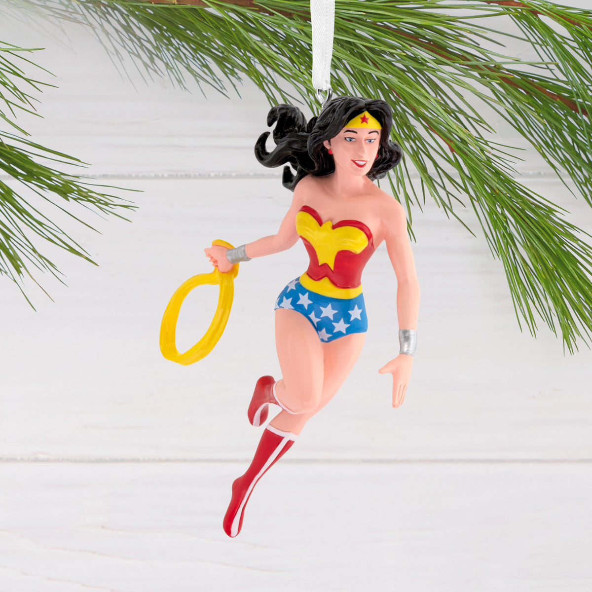Collectible DC Wonder Woman - Festive Ornament